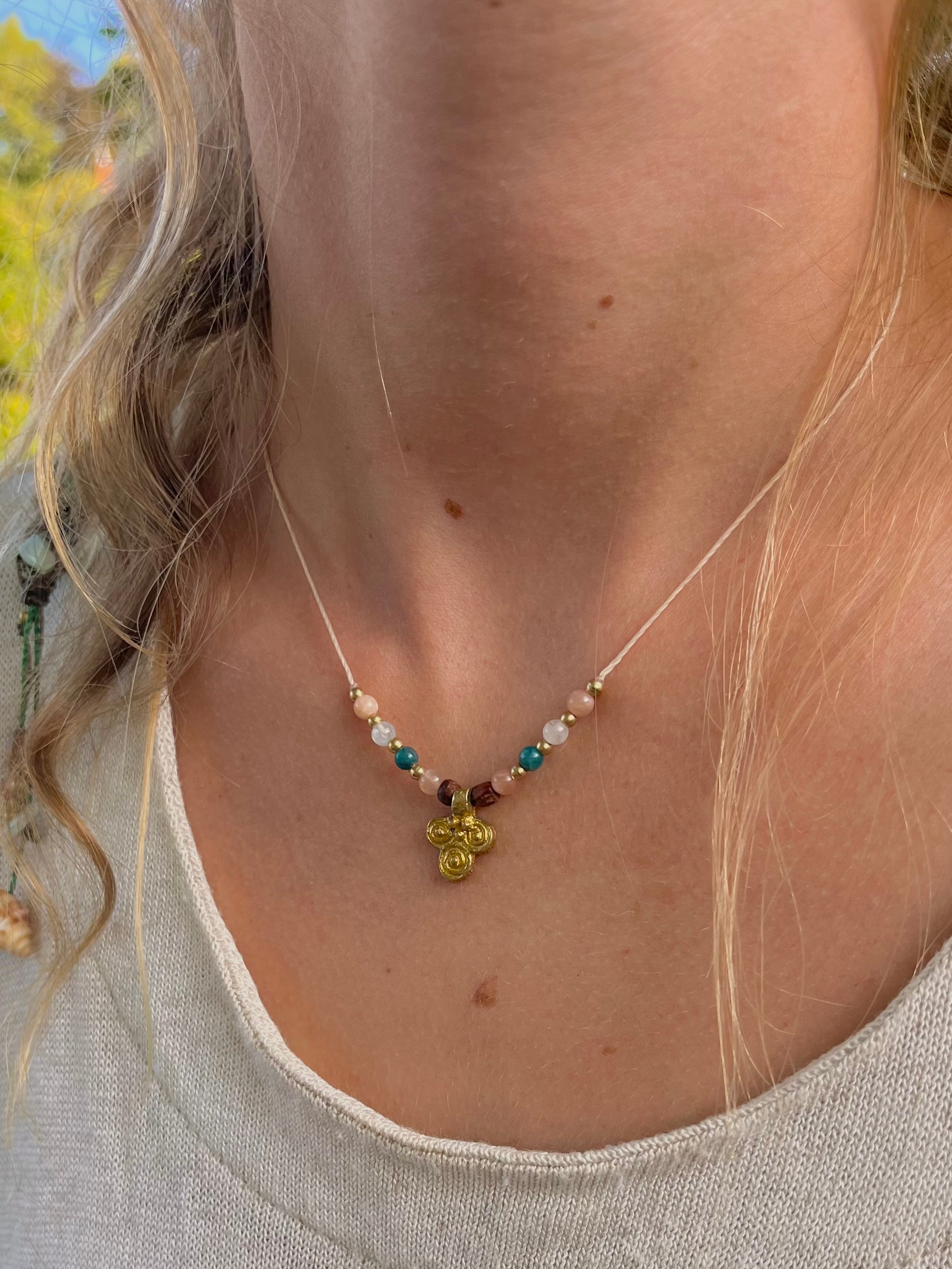 Mixed stones boho necklace