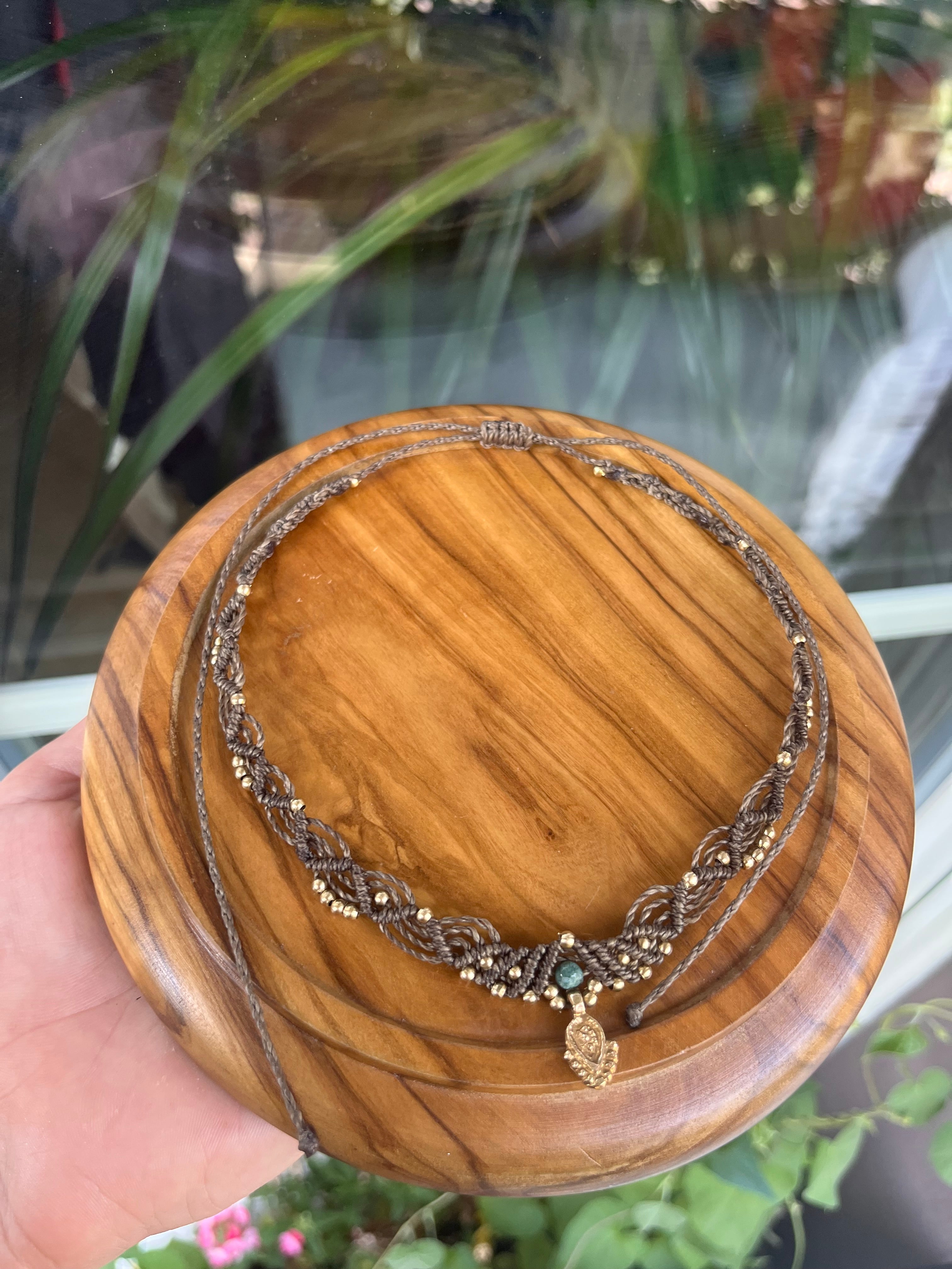 Braun & Olivegrün Choker Halskette
