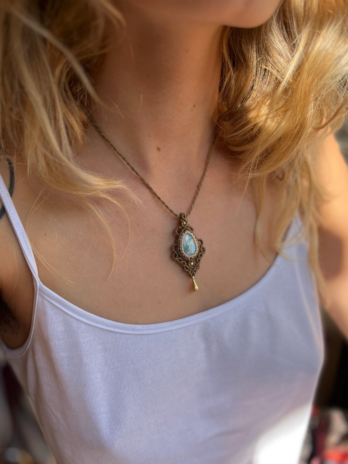 Larimar Halskette