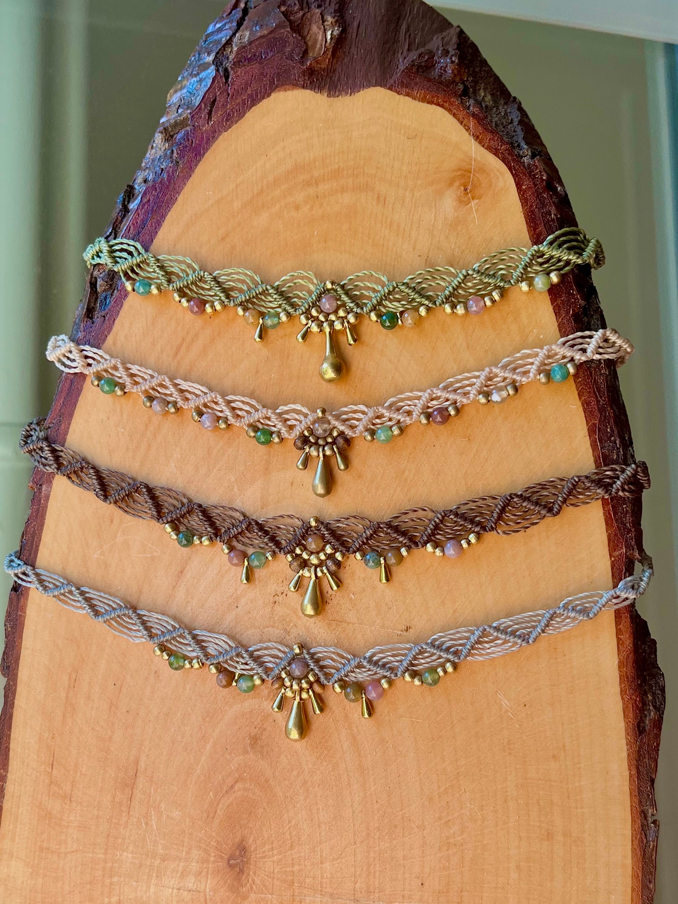 Boho choker necklace with indan agate stones🦋🍃☀️🌸