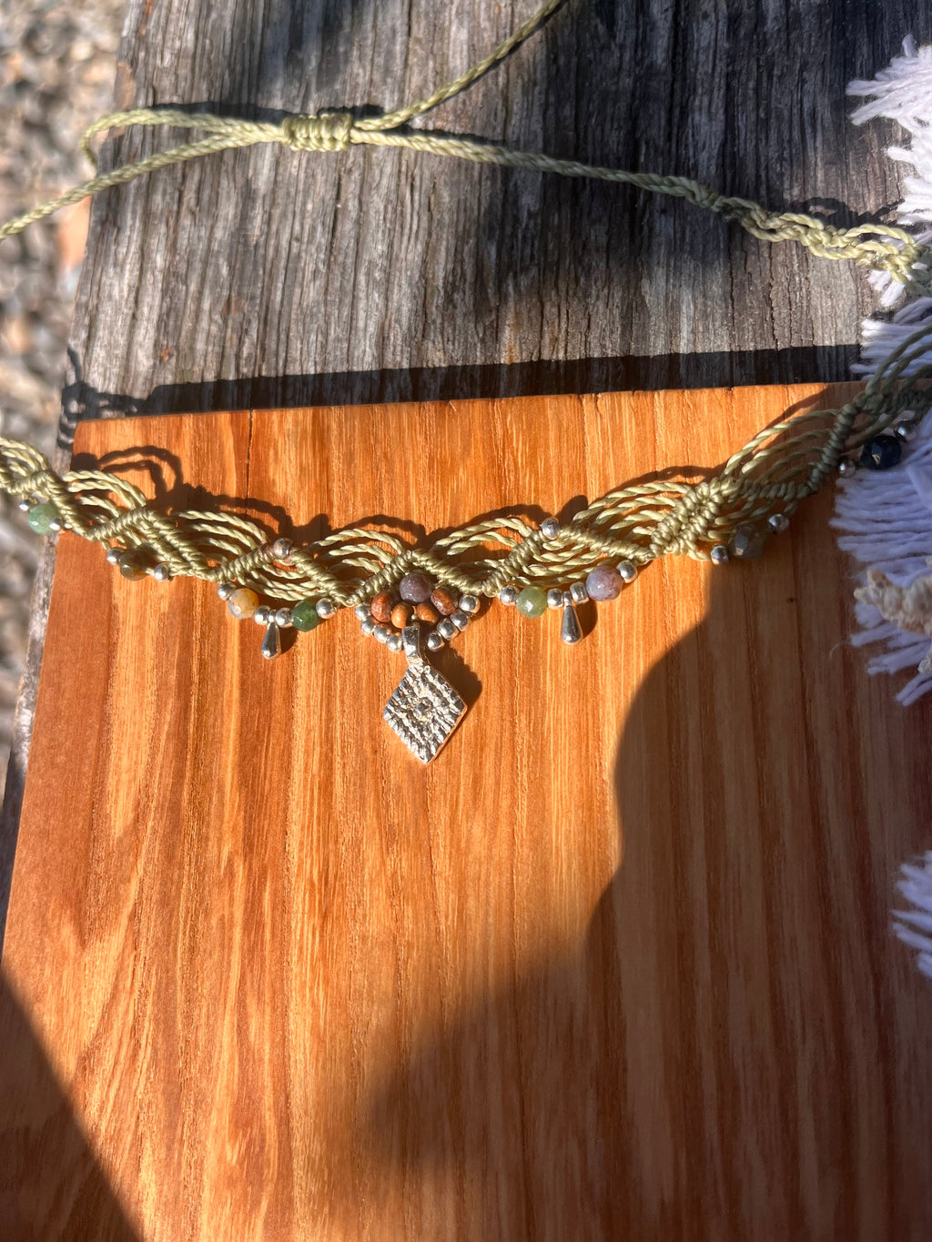 Olivgrüne choker Halskette 