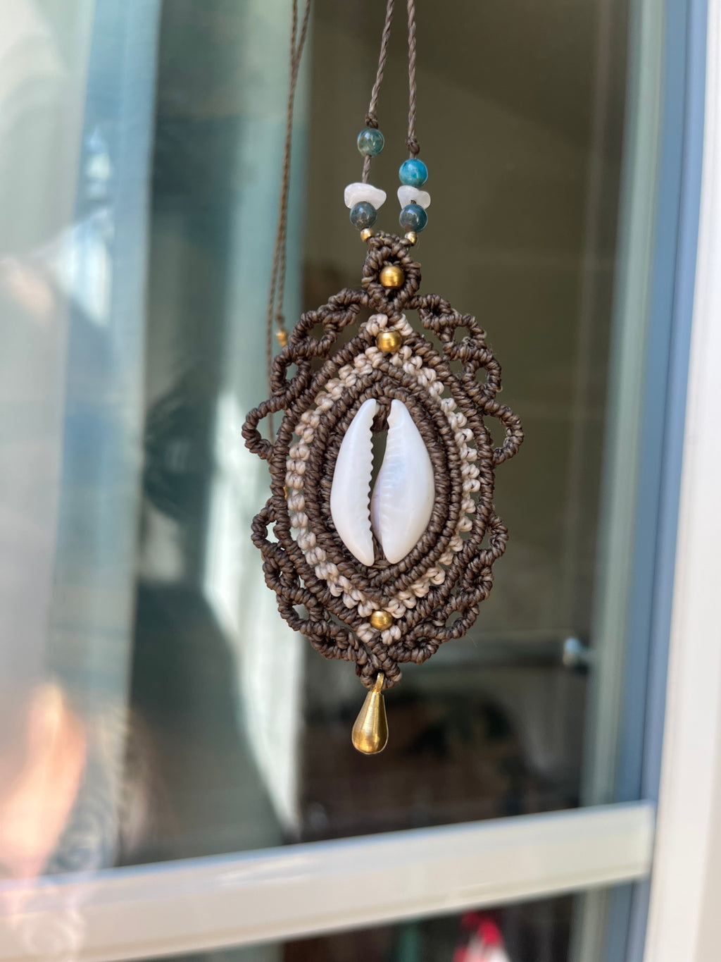 Macrame Shell Necklace