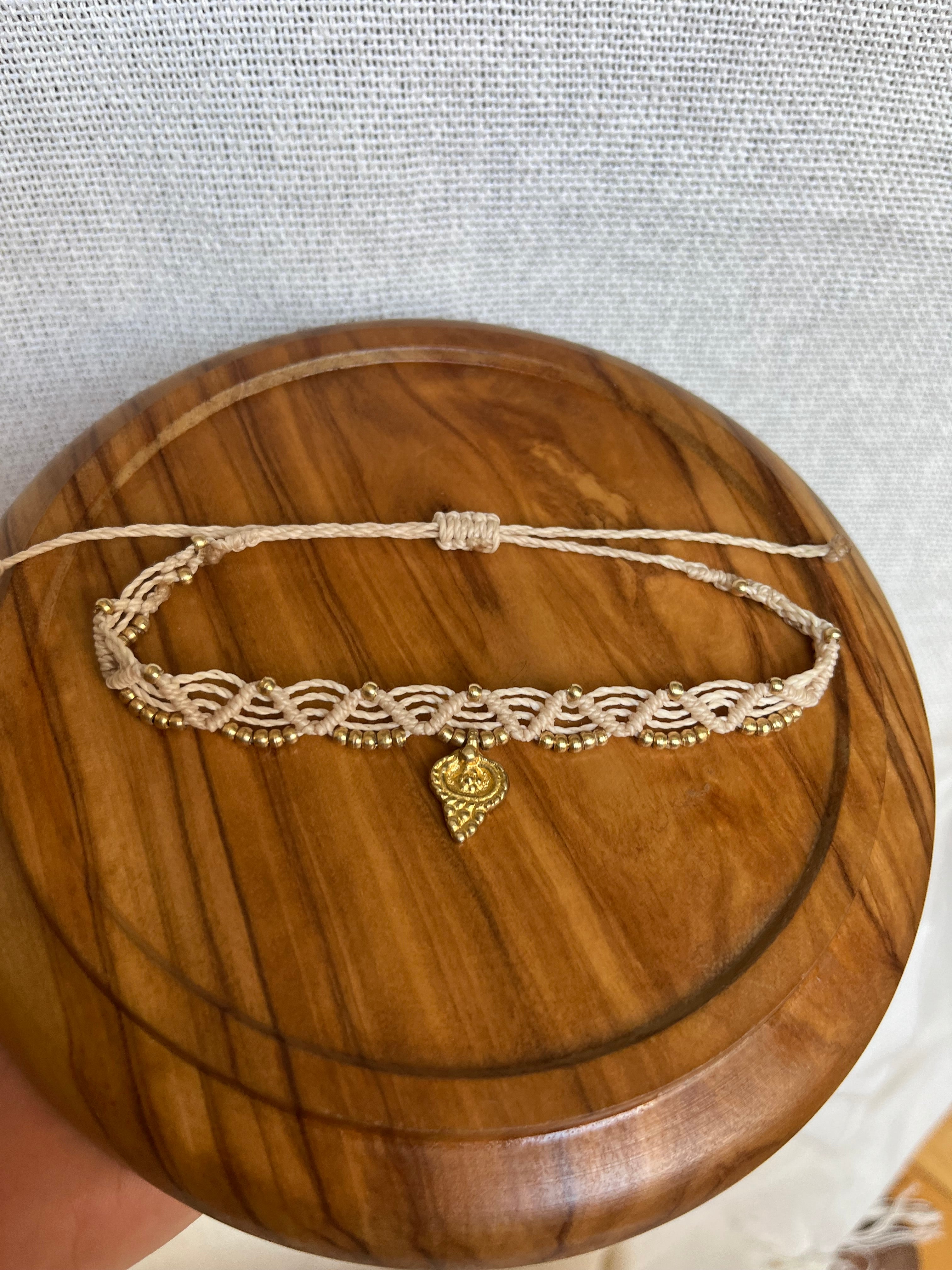 Macrame Jewelry Set – Choker Necklace & Anklet
