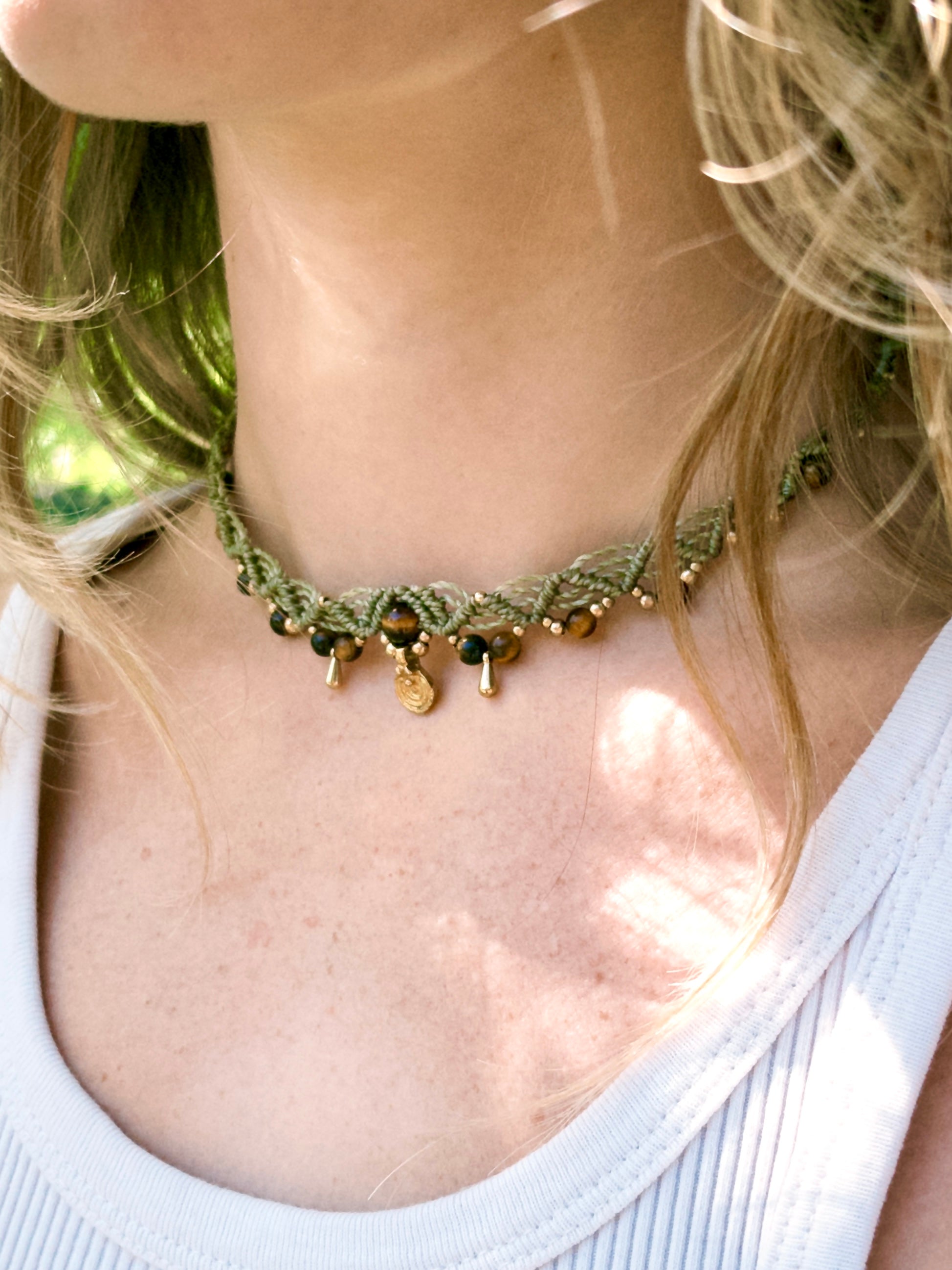 Tiger eye choker