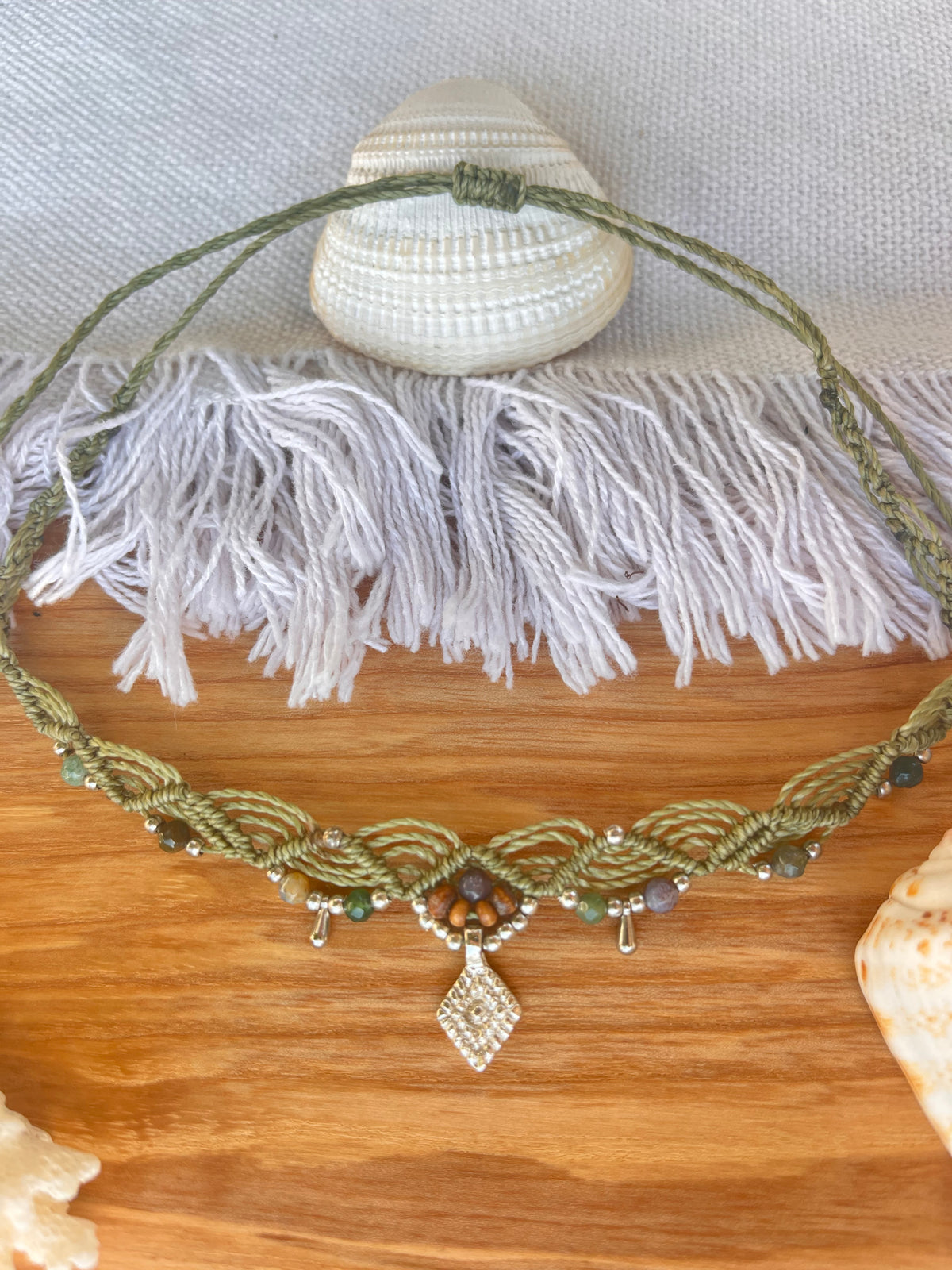 Olivgrüne choker Halskette 