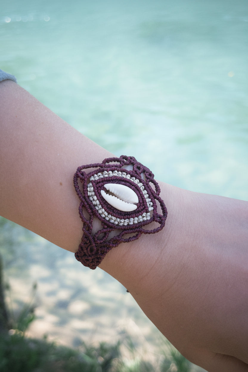 Boho Macrame Bracelet with Cowrie Shell