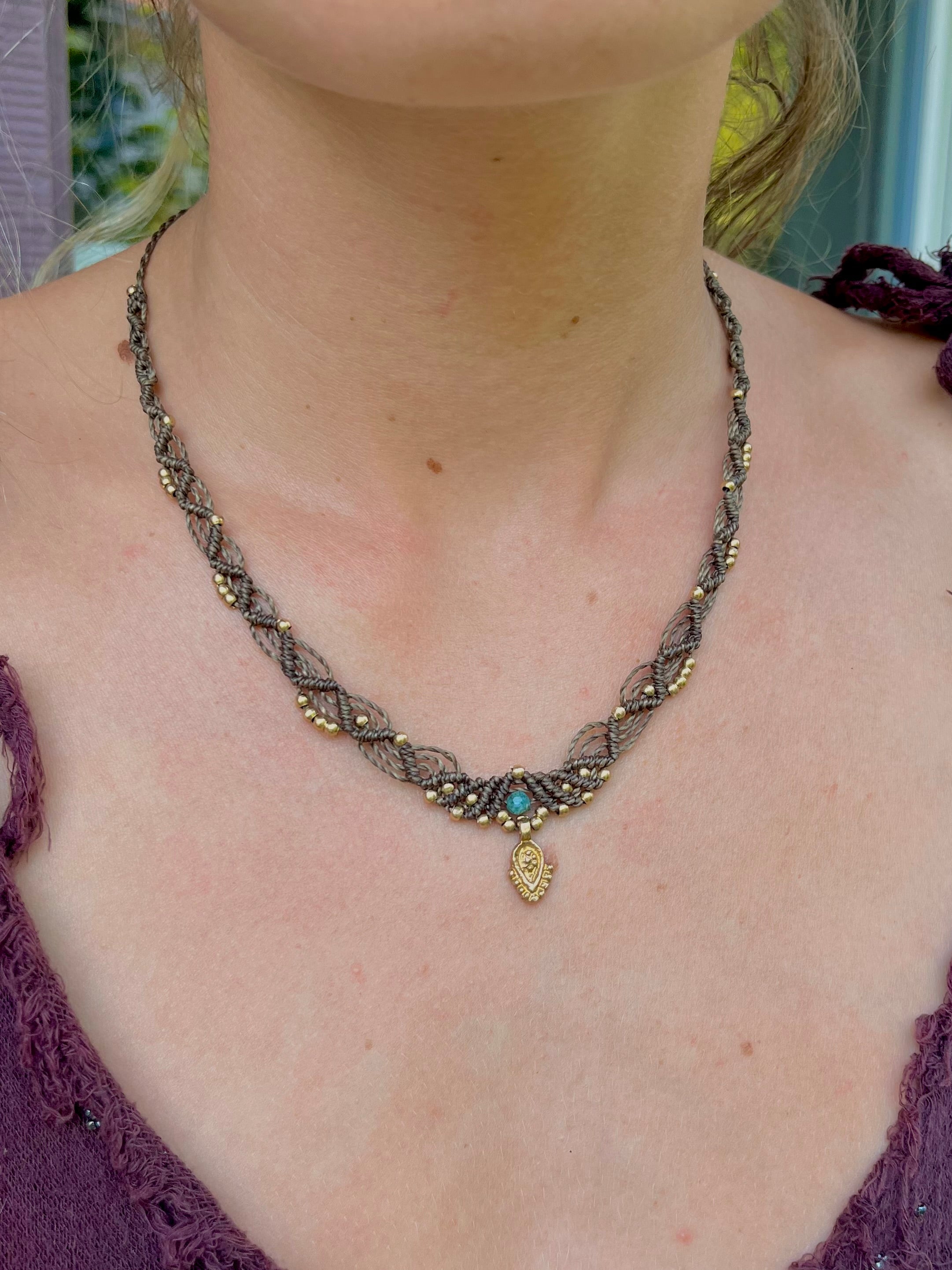 Braun & Olivegrün Choker Halskette