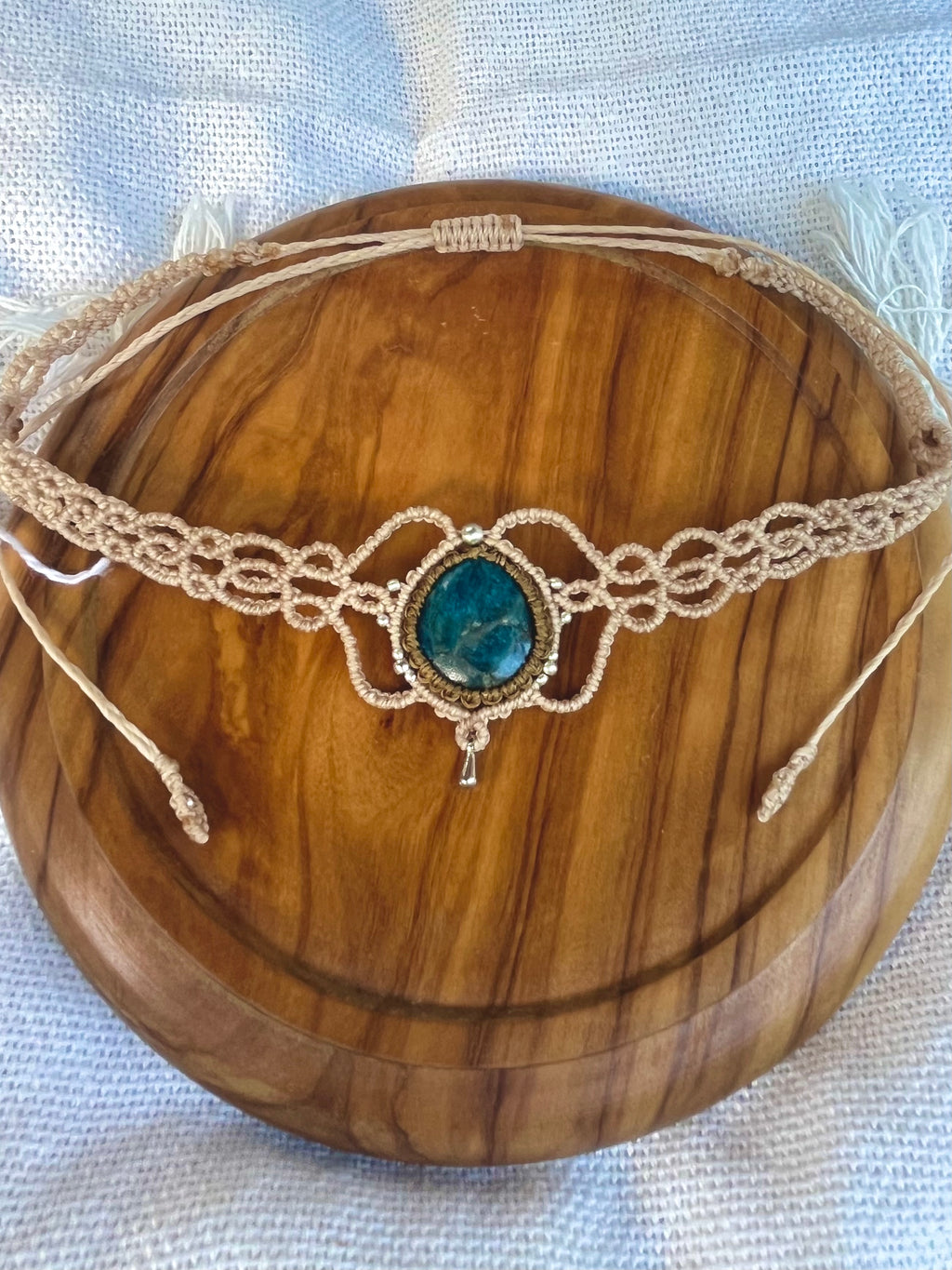 Apatite choker necklace