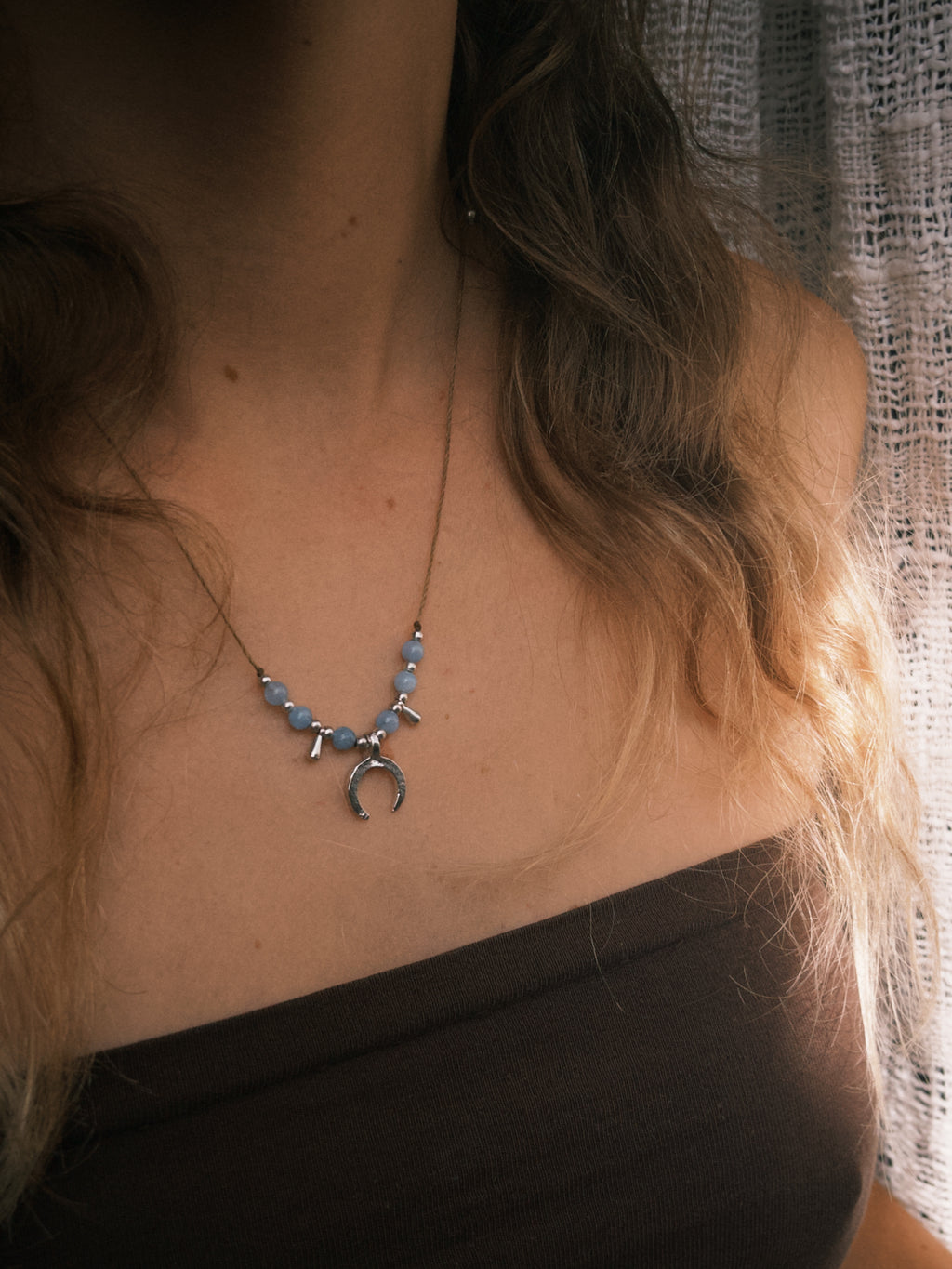 Angelit Steinkette mit Mondanhänger🌙