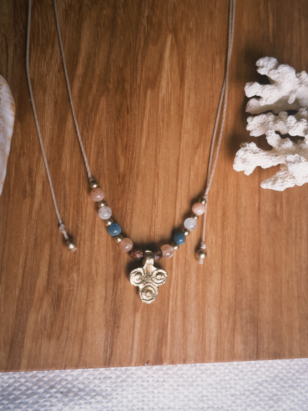 Mixed stones boho necklace