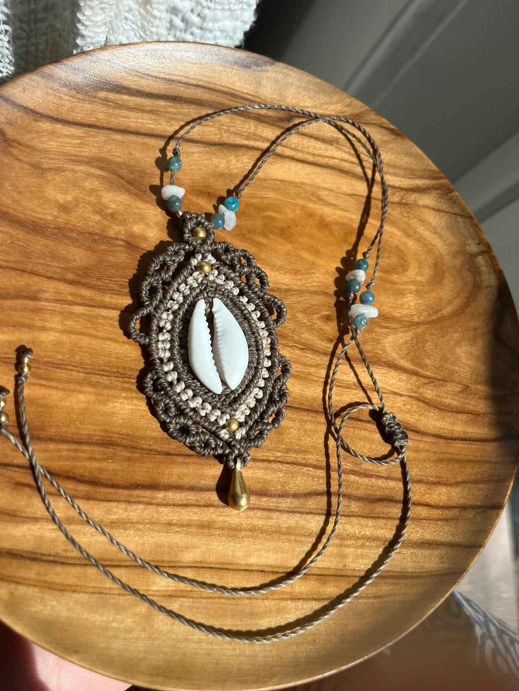 Macrame Shell Necklace