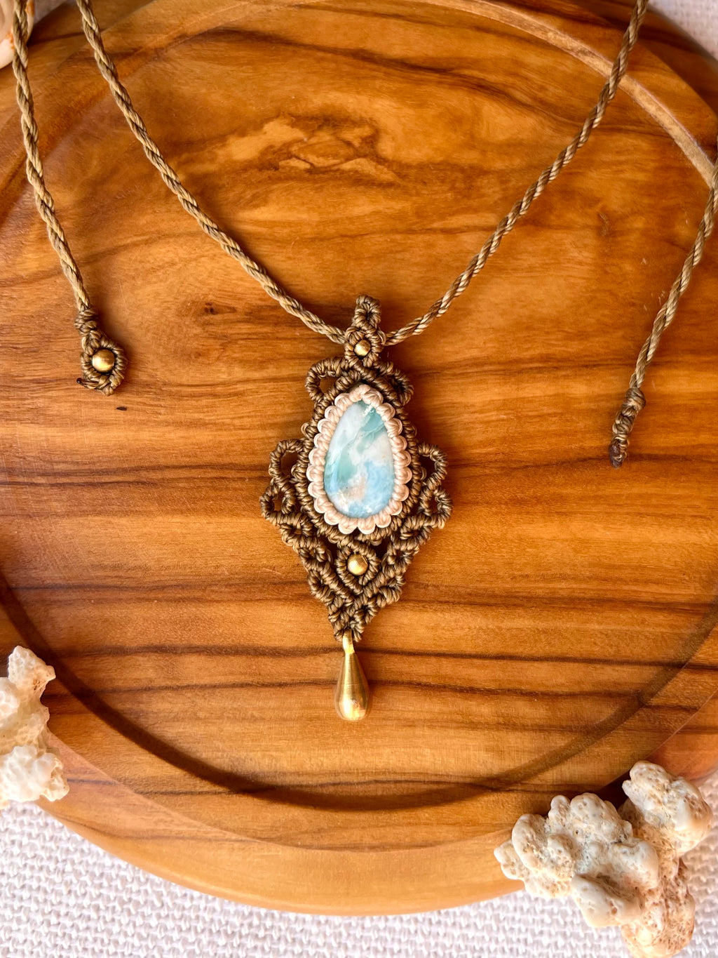 Larimar Halskette
