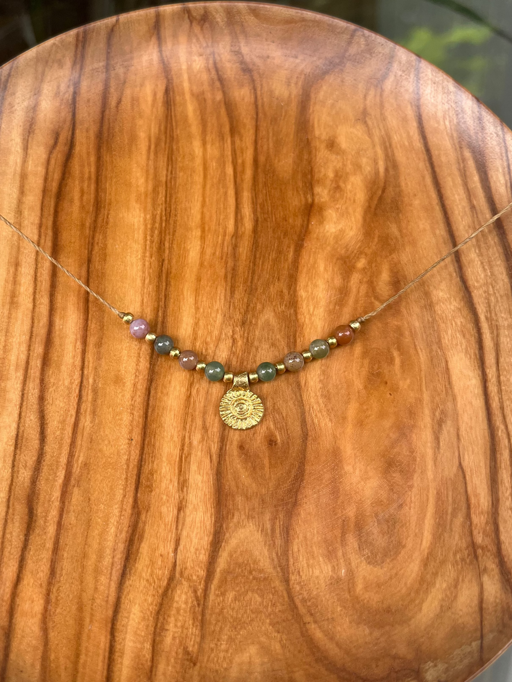 Indian agate beased necklace
